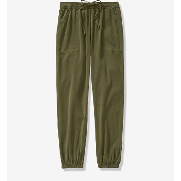 🆕VS Pink 💫 Green Cargo Pants 👖 Light Weight Joggers 🏃 Drawstring Waist NWT - Picture 3 of 3